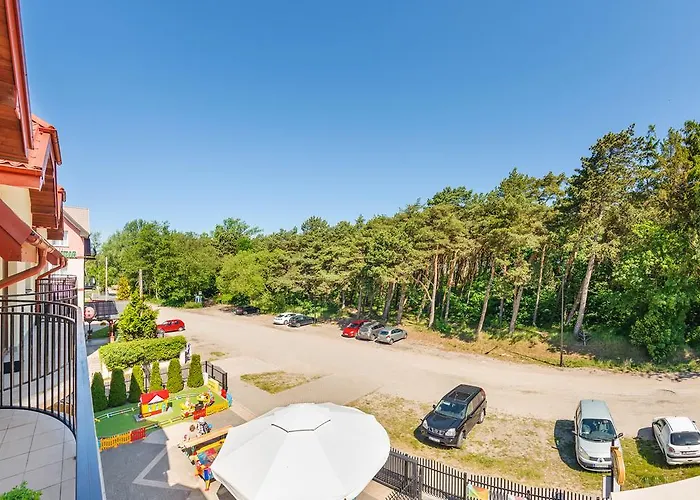 Karwia, Sun & Snow *