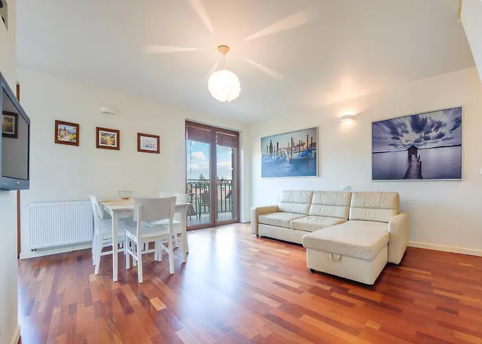 Karwia, Sun & Snow 公寓 *